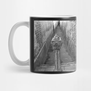 Narrow city centre alley way Mug